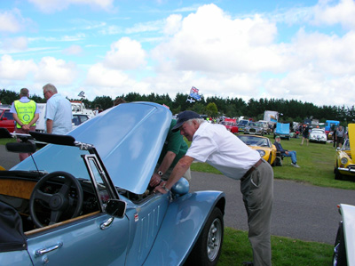 Mr Daw inspecting